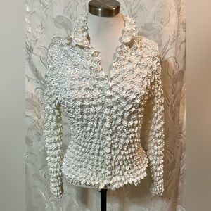 White Scrunched Long Sleeve Button Front Popcorn Top